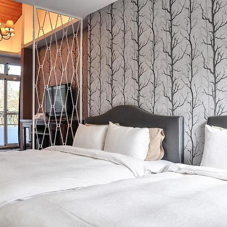 Look Bed And Breakfast Yuchi Buitenkant foto